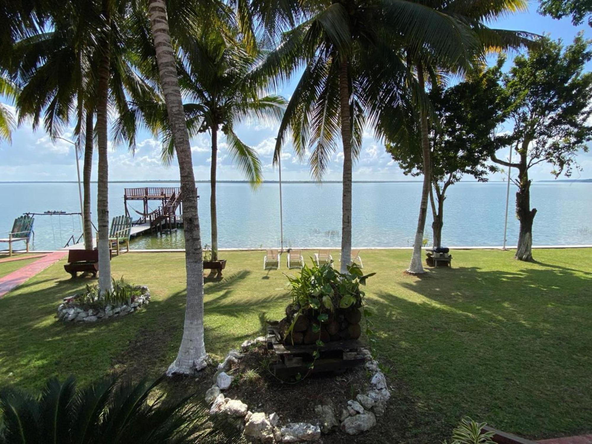 Coras Place Bacalar Lagoon Front Εξωτερικό φωτογραφία